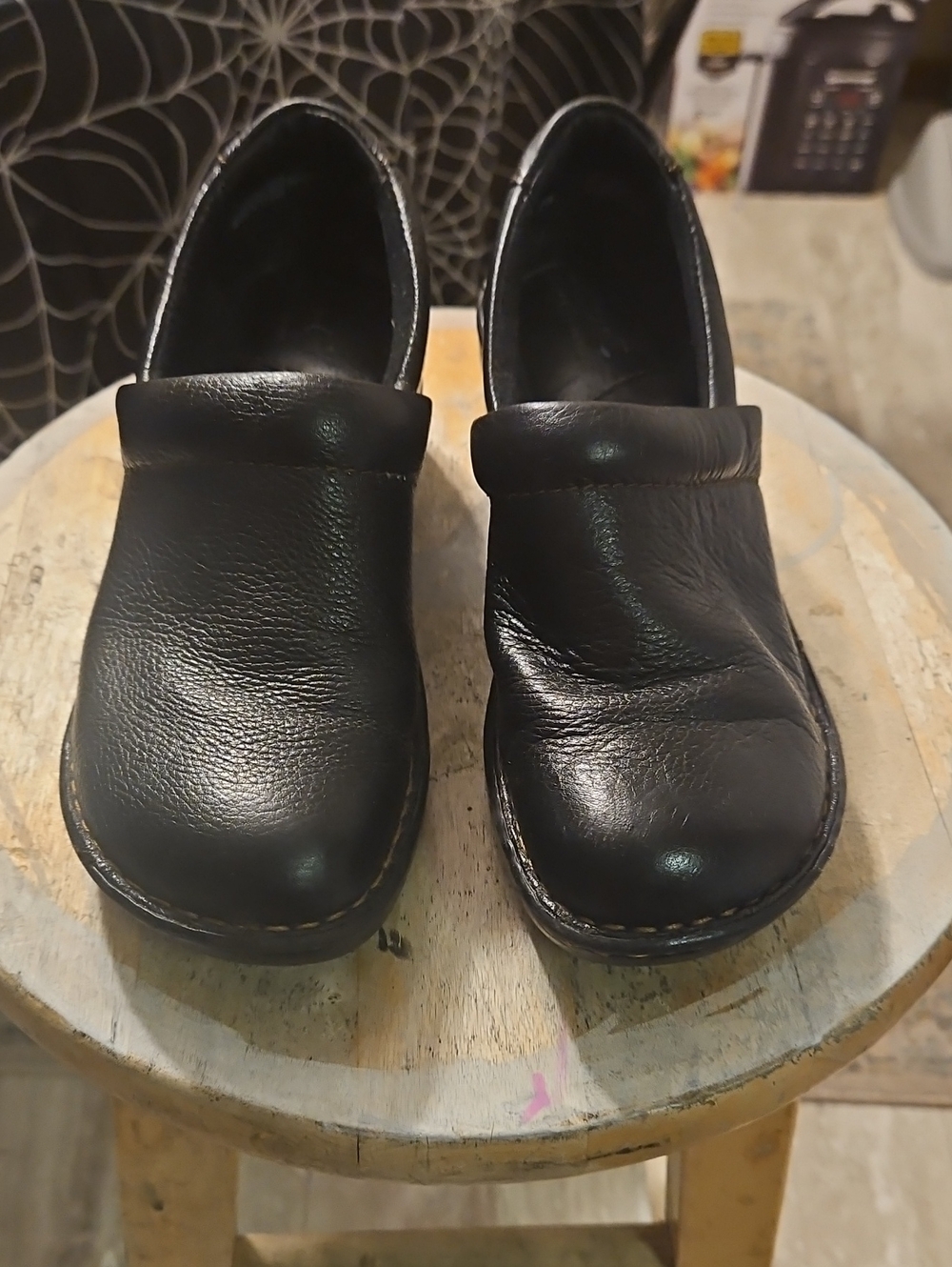 Men's Black Slip-On Leather Clogs